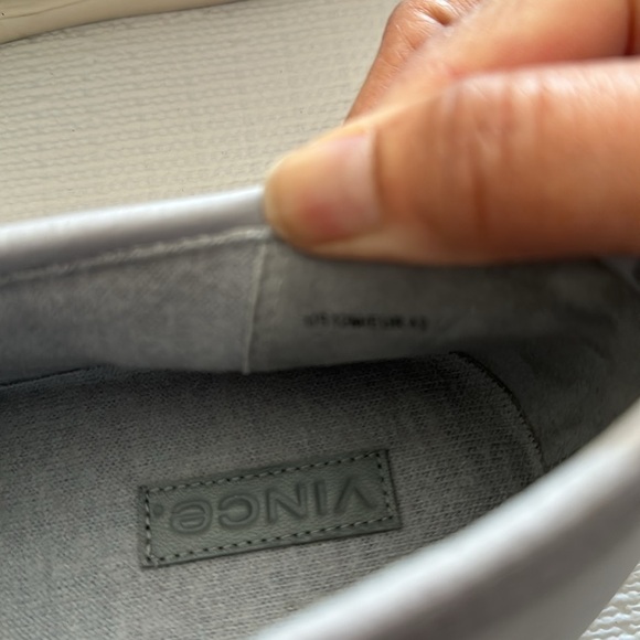 Vince Blair Quilted Women Polyester Slip On Casual Fashion Sneakers 12US-42EU - Picture 7 of 17